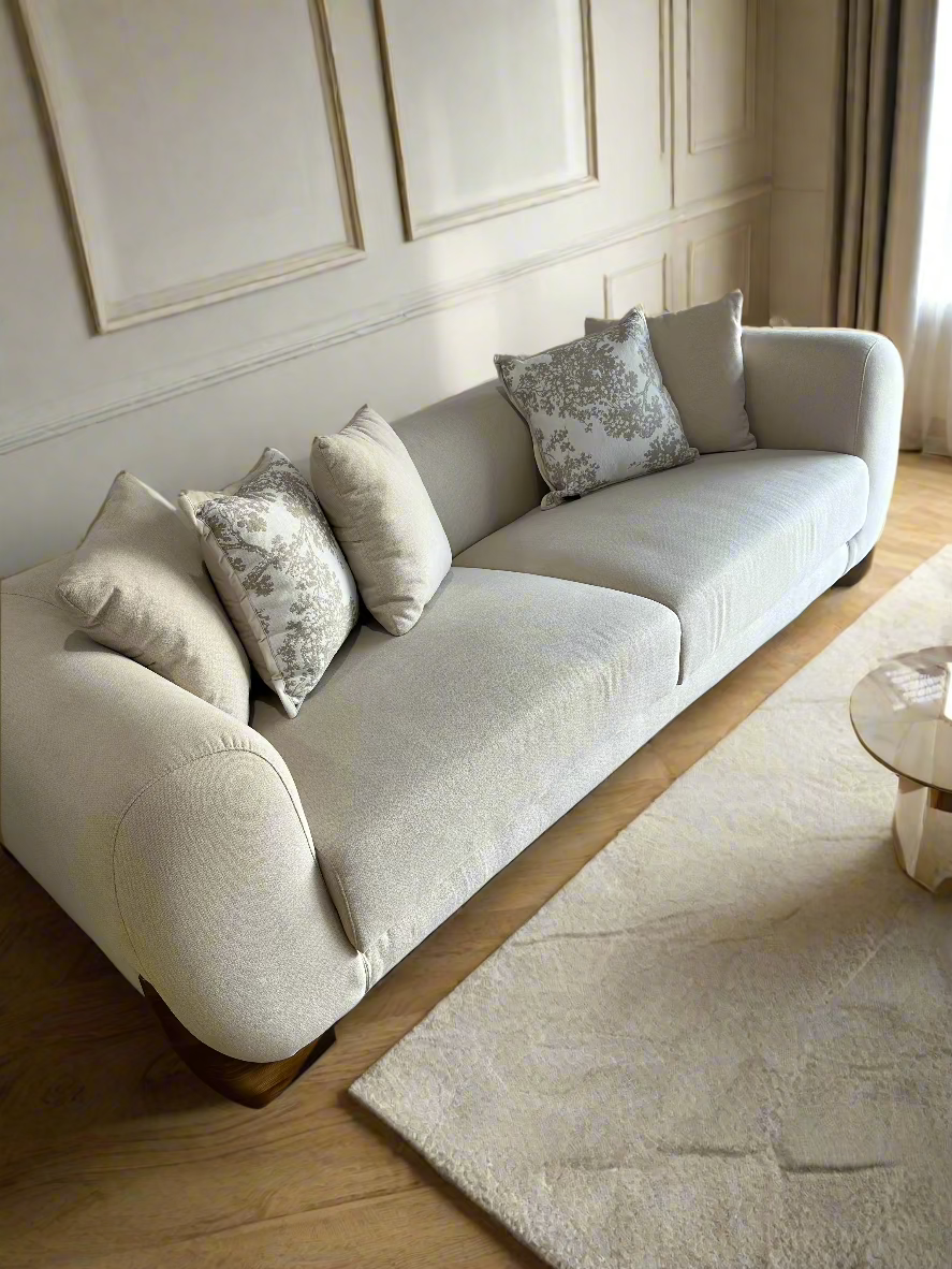 CAROLINA Three-Seater Sofa