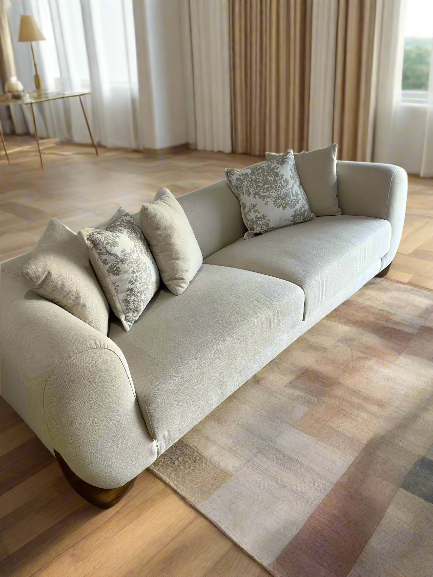 CAROLINA Three-Seater Sofa